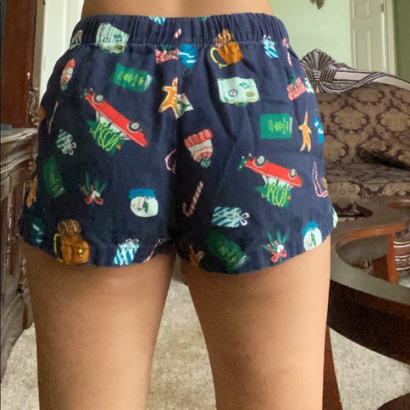 christmas shorts - Picture 3 of 6